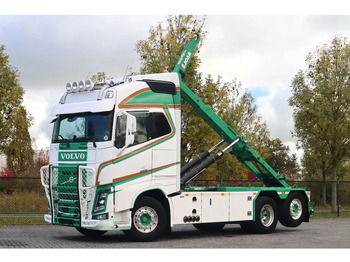 Hook lift truck VOLVO FH16 750