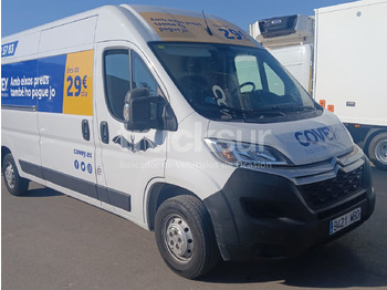 Box van IVECO