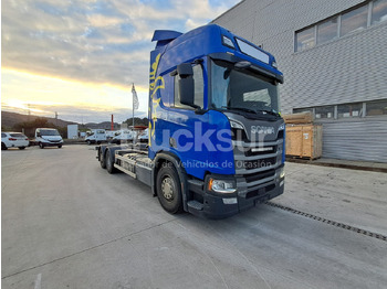 Cab chassis truck SCANIA R 530