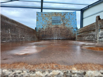 Tipper Renault Kerax 320 DCI: picture 5 Tipper Renault Kerax 320 DCI: picture 5