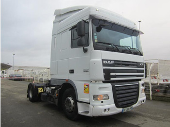 Tractor unit DAF XF 105 460