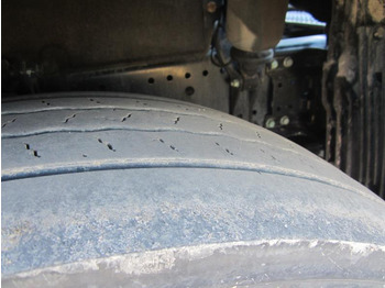 Tractor unit MAN TGX 18.460: picture 3