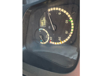 Dropside/ Flatbed truck Mercedes Arocs 3240: picture 5