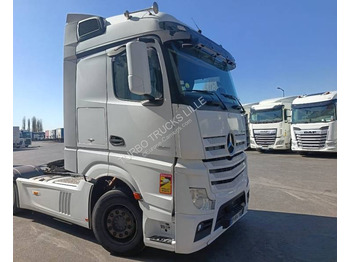 Tractor unit MERCEDES-BENZ Actros 1846
