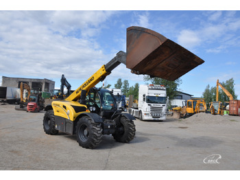 Telescopic wheel loader New Holland TH 7.42: picture 2