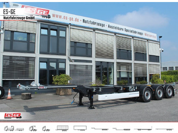 Container transporter/ Swap body semi-trailer Wielton 3-Achs-Containerchassis - multifunktional: picture 2