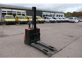 Pallet truck BT