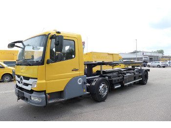 Container transporter/ Swap body truck MERCEDES-BENZ