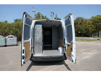 Panel van RENAULT Master