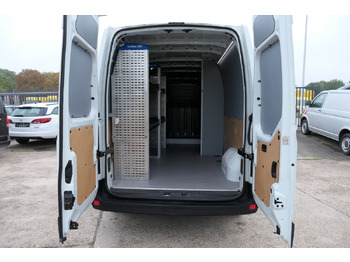 Panel van RENAULT Master