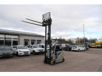 Truck mounted forklift STILL RX20