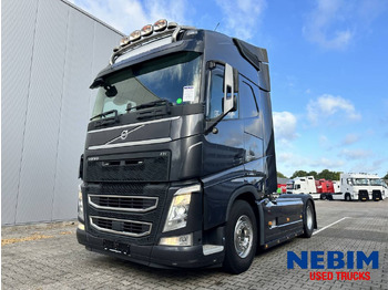 Tractor unit VOLVO FH 460
