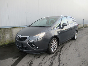 Car OPEL