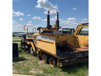 Asphalt paver CATERPILLAR
