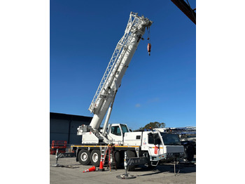 Mobile crane TADANO ATF 70G-4