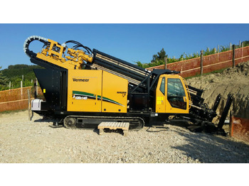 Directional boring machine VERMEER