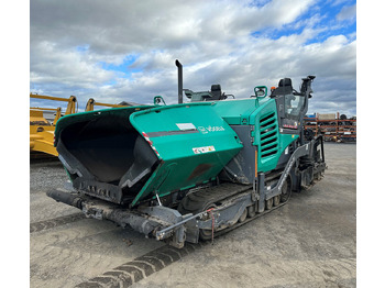 Asphalt paver VÖGELE