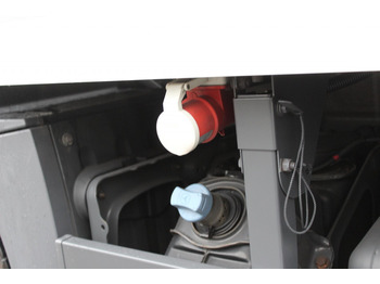 Refrigerator truck Mercedes-Benz Actros 1830 E6 TK T-1200R Multi Bi-Temp LBW AHK: picture 5 Refrigerator truck Mercedes-Benz Actros 1830 E6 TK T-1200R Multi Bi-Temp LBW AHK: picture 5