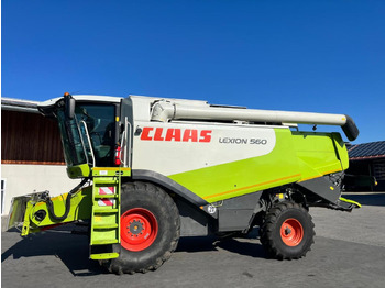 Combine harvester CLAAS Lexion