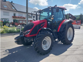 Farm tractor LANZ BULLDOG