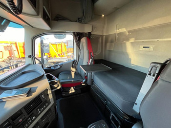 Leasing of VOLVO (S) Truck FH 500 6x2 Abrollkipper Funkfernbedienung VOLVO (S) Truck FH 500 6x2 Abrollkipper Funkfernbedienung: picture 3