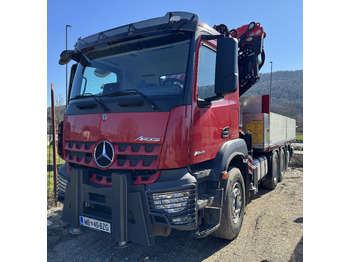 Crane truck MERCEDES-BENZ