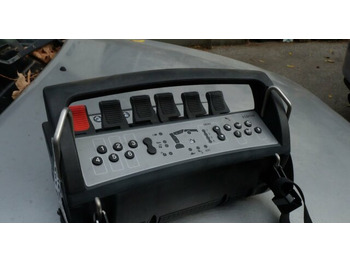 Hook lift truck, Crane truck MAN TGS 26.320 6x2 Abrollkipper + Kran HIAB 166 E-5: picture 2