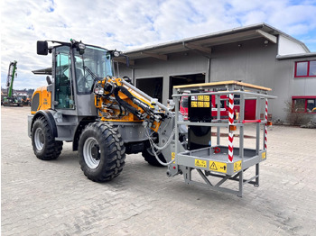 Wheel loader Paus TSL 9088: picture 2