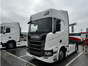 Tractor unit SCANIA R 460