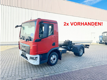 Cab chassis truck MAN TGL
