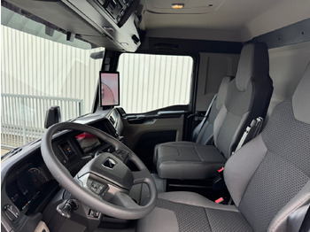 Cab chassis truck MAN TGS 26.520 6x6 BB TGS 26.520 6x6 BB, PriTarder, Navi, Optiview, Einzelbereifung: picture 2 Cab chassis truck MAN TGS 26.520 6x6 BB TGS 26.520 6x6 BB, PriTarder, Navi, Optiview, Einzelbereifung: picture 2