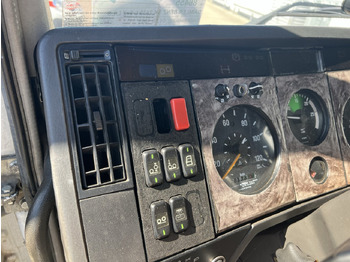 Curtainsider truck Mercedes-Benz SK 2435 L 6x2 SK 2435 L 6x2, V8: picture 5