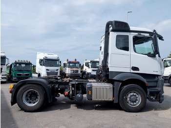 Tractor unit MERCEDES-BENZ Actros