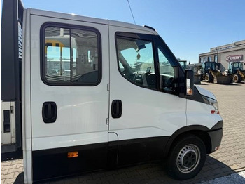 Panel van Iveco Daily 35 S12: picture 4