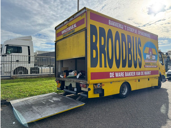 Box truck DAF LF 45.180 / Manual / Tail Lift / NL Truck: picture 3 Box truck DAF LF 45.180 / Manual / Tail Lift / NL Truck: picture 3