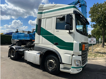 Tractor unit DAF XF 460