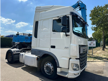 Tractor unit DAF XF 460
