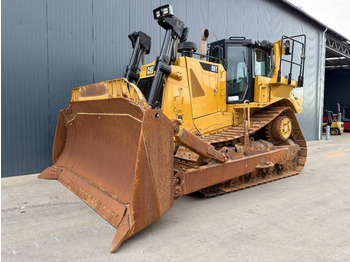 Bulldozer CATERPILLAR D8T