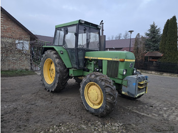 Farm tractor JOHN DEERE 3E Series