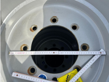 Wheels and tires for Agricultural machinery Trelleborg 600/50R22.5 - 2 Stück: picture 4 Wheels and tires for Agricultural machinery Trelleborg 600/50R22.5 - 2 Stück: picture 4