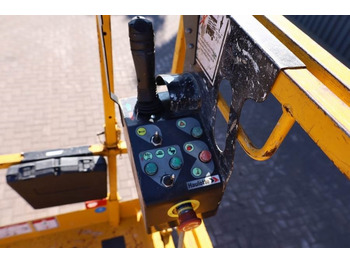 Scissor lift Haulotte COMPACT 14 Electric, 14m Working Height, 350kg Cap: picture 3