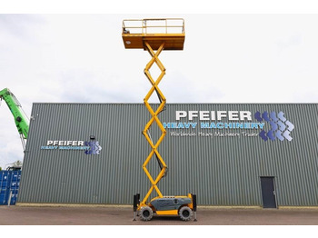 Scissor lift Haulotte Compact 12RTE Electric, 12m Working Height, 450kg: picture 3 Scissor lift Haulotte Compact 12RTE Electric, 12m Working Height, 450kg: picture 3