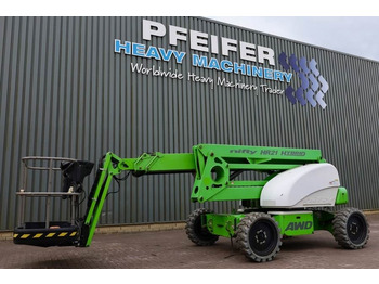 Articulated boom NIFTYLIFT