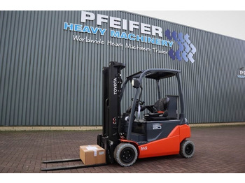 Diesel forklift TOYOTA