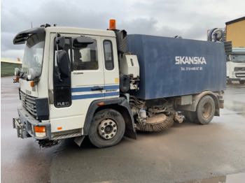 Road sweeper Broddway Volvo FL 6: picture 1
