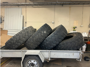 Tire MICHELIN