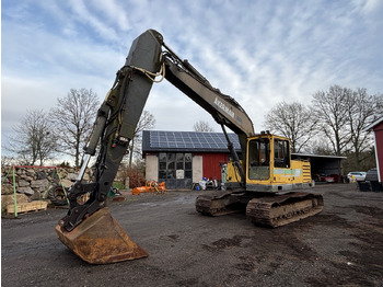 Excavator VOLVO