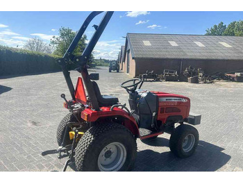 Farm tractor Massey Ferguson 1525 hydrostaat: picture 4
