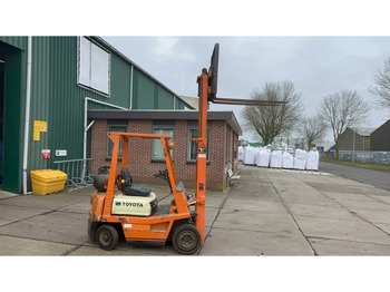 LPG forklift Toyota 02-4 FG15 Toyota FG15: picture 3