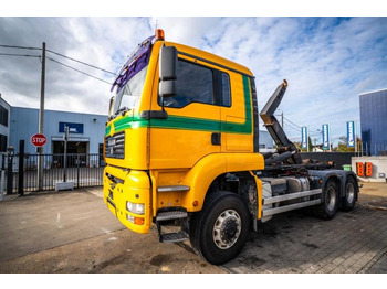 Hook lift truck MAN TGA 33.430